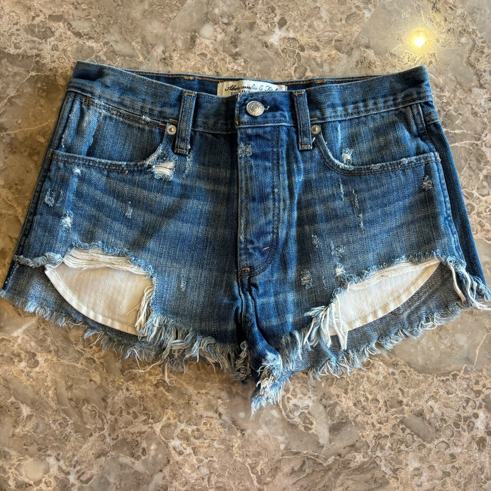 Abercrombie & Fitch High Rise Festival Shorts